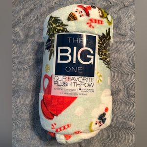 New! The Big One plush blanket/throw Christmas Snowmen & coffee